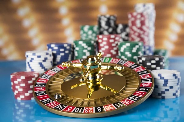 mimi slot mobile app interface showing live dealer lobby
